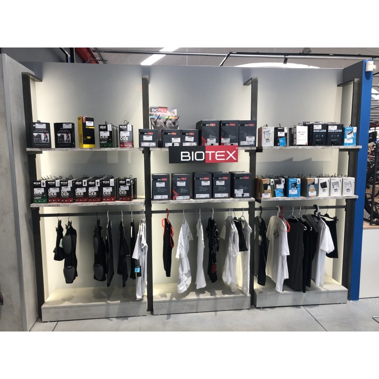 Arredamento per negozi di sport a Monza | BB ONE